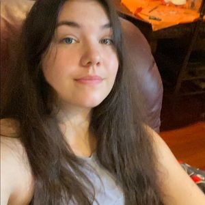 Meet your Posher, Jaklin